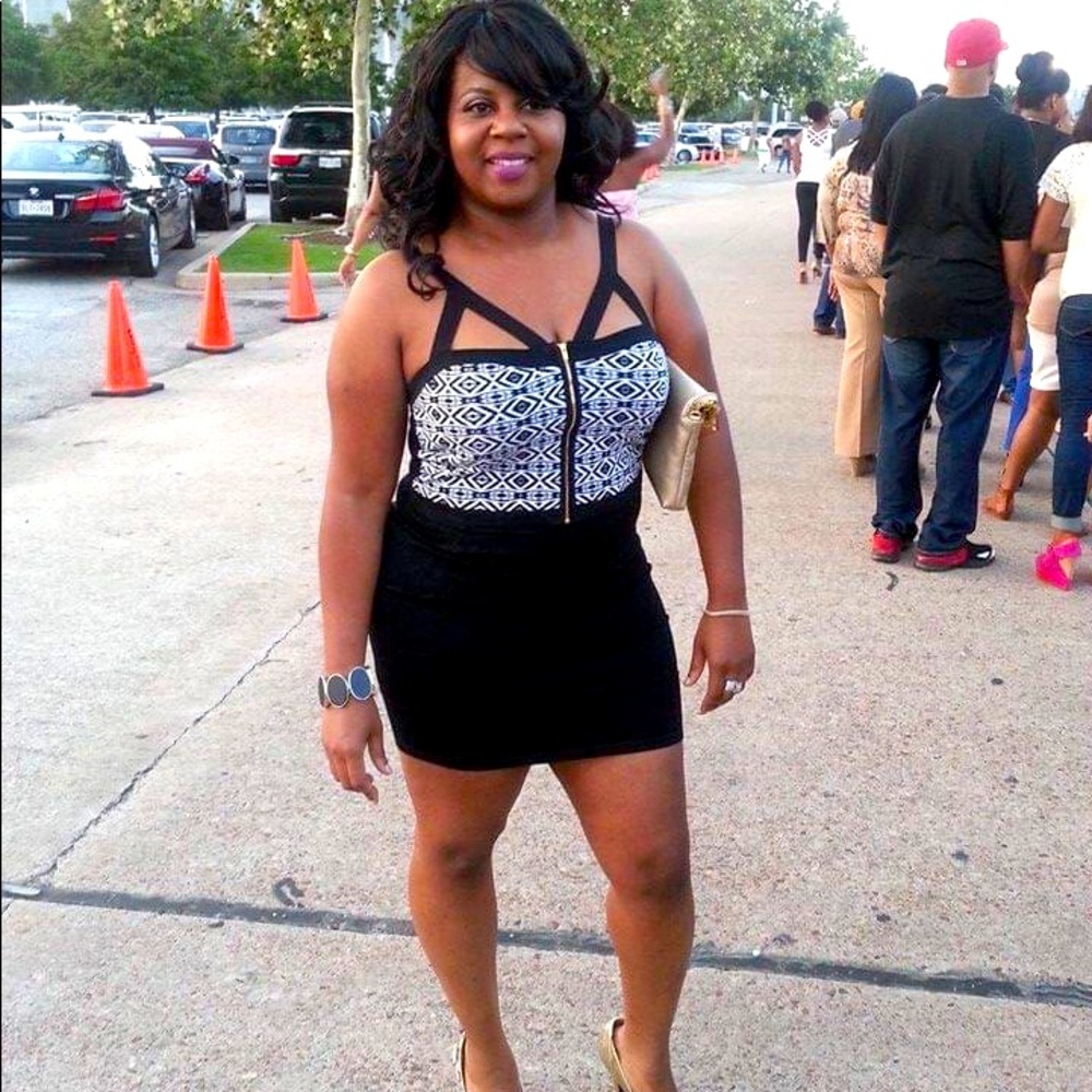 Two piece black and white skirt set